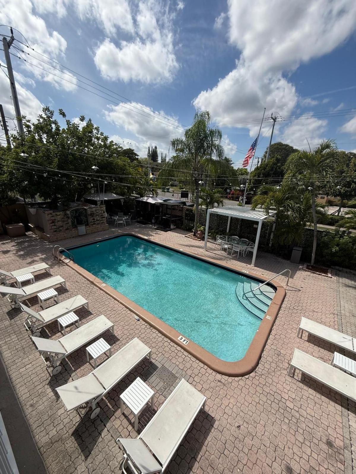 Sheridan Guesthouse Dania Beach Εξωτερικό φωτογραφία